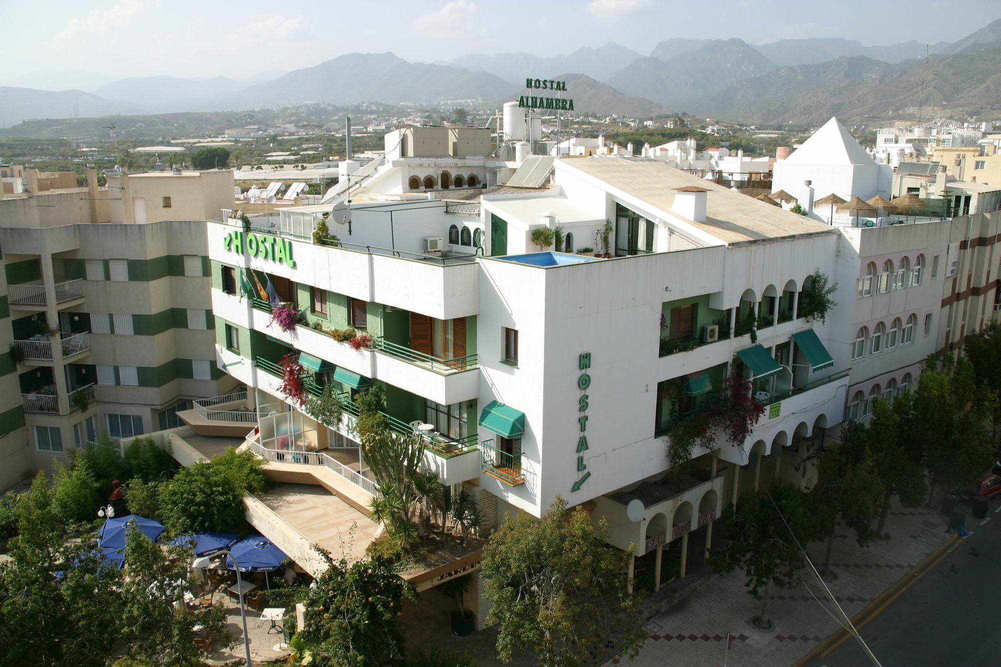 Hostal Alhambra - Adults Only Нерха Екстериор снимка