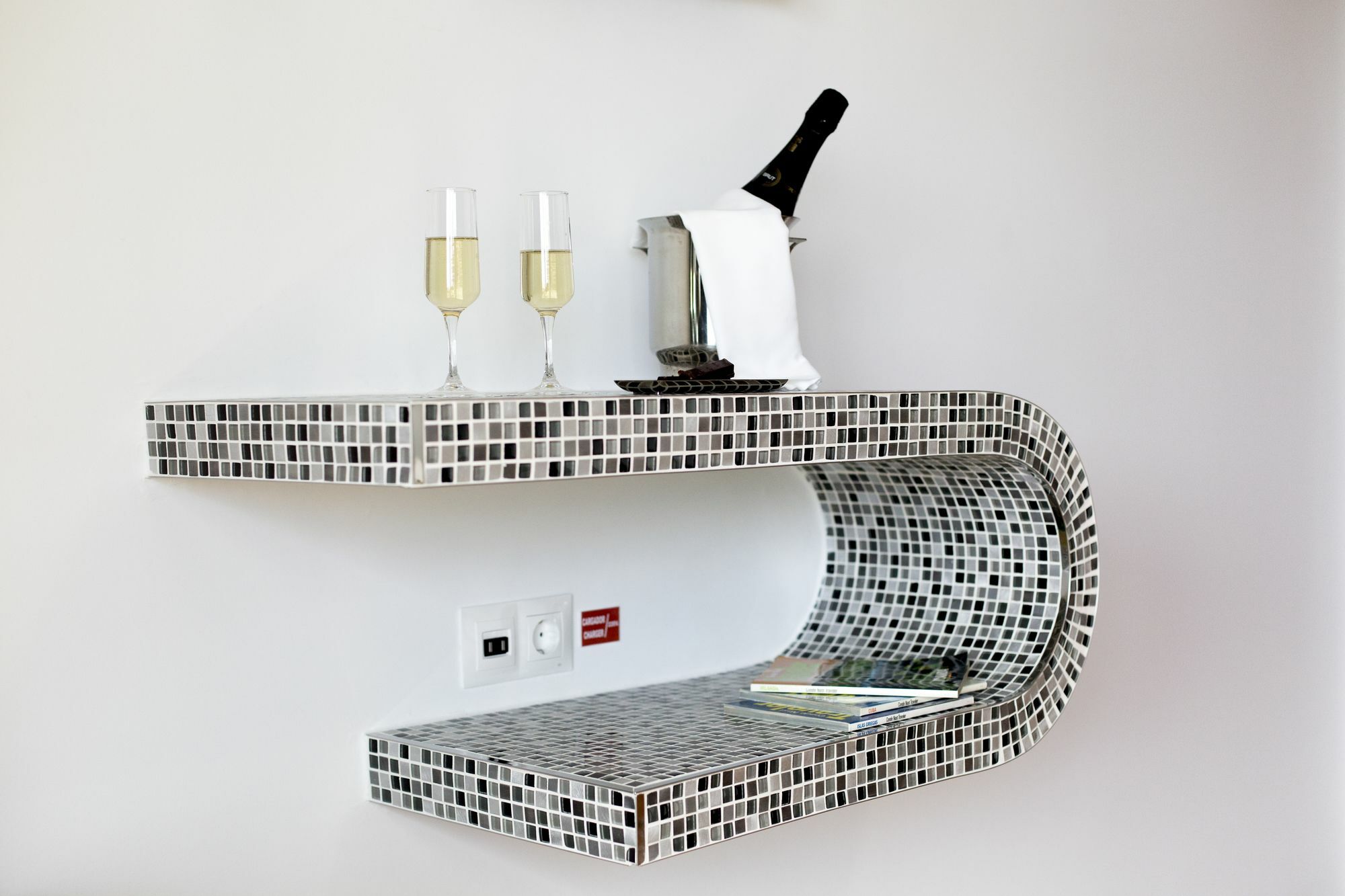 Hostal Alhambra - Adults Only Нерха Екстериор снимка